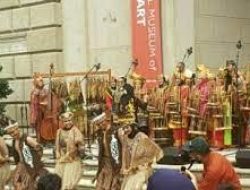 Tim Muhibah Angklung Indonesia Pentas di Beberapa Kota di AS