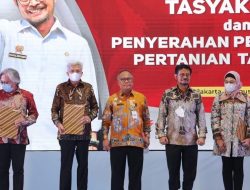 Sumsel Raih Penghargaan Lima Besar Provinsi Penghasil Padi Tertinggi Nasional 