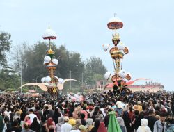 Pemprov Sumbar Klaim Hoyak Tabuik Pariaman Sebagai Festival Terbesar di Pesisir Sumatera