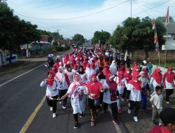Meriahkan HUT RI ke-77, Bupati Way Kanan Lepas Peserta Jalan Sehat