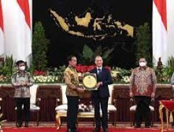 Indonesia Terima Penghargaan Swasembada Beras dari IRRI