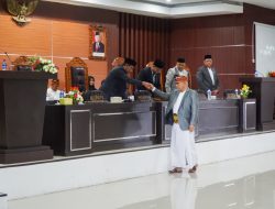 Legislatif Tetapkan APBD Perubahan Lombok Timur