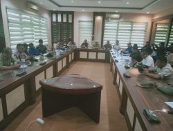 Petugas Parkir Sesuai SK Dari Dishub Banyuasin