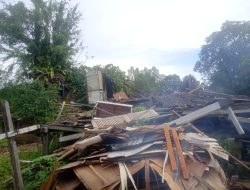 Istana Rumah Kaca Sekadau Ambruk, Warga Harap Bisa di Revitalisasi