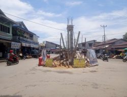 Anggota DPRD Sekadau Sebut Pembangunan Tugu Jam Pasar Sekadau Tak Sesuai Kesepakatan