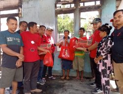 Peduli Sesama, PDI Perjuangan Sekadau Serahkan Bantuan Korban Kebakaran