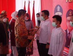 Gubernur Herman Deru Serahkan Remisi Kepada Narapidana di Sumsel