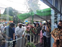 Grand Opening Taqwa Travel, Herman Deru: Berniaga, Beribadah Sekaligus Syiar agama