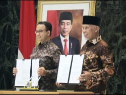 Mahyeldi dan Anies Baswedan Tandatangani Kesepakatan Pengembangan potensi Daerah dan Pelayanan Publik
