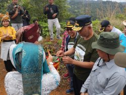 Lestarikan Hutan dan Sejahterakan Masyarakat, Sumbar Gelar Festival Perhutanan Sosial di Batu Busuak