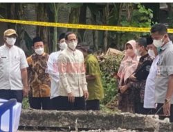 Menteri Nadiem Bungkam Usai Cek TKP Tembok Roboh MTsN 19 Jakarta yang Telan 3 Korban Jiwa