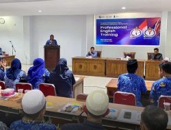 150 Kepala Sekolah di Mempawah Dilatih Mahir Berbahasa Inggris