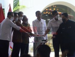 Presiden Jokowi Luncurkan Vaksin COVID-19 IndoVac Buatan Dalam Negeri