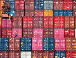 BPS: Neraca Perdagangan Indonesia Surplus $5,67 Miliar