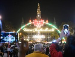Pasar Natal Wina Kembali Digelar dan Tanpa Pembatasan COVID