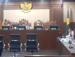 Sidang Perkara PT Garuda Indonesia (persero) Tbk, Albert Burhan Diperiksa Menjadi Saksi Mahkota
