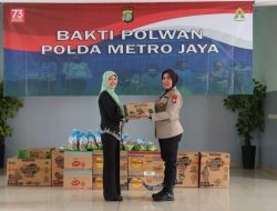 Sambut HUT Polda Metro Jaya Ke-73, Polwan Polda Metro Jaya dan Polres Jakarta Timur Laksanakan Kegiatan Bhakti Sosial