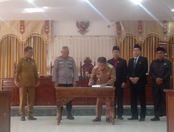 Tok! APBD 2023 Kabupaten Sekadau Disahkan