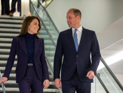Pangeran William dan Kate Terbang dengan Pesawat Komersial ke Bandara Logan di Boston