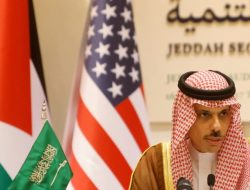 Menlu Saudi: Riyadh Ingin Jalin Kerja Sama dengan China, AS