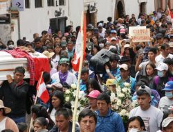 Masa Lalu Kelam Kembali Hantui Peru saat Demonstran Muda Gugur