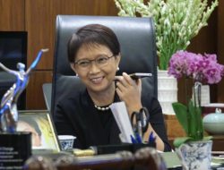 Menlu Retno: ASEAN Tidak Boleh Didikte Myanmar