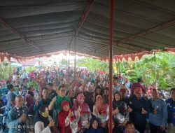 Ribuan Masyarakat Terima Bantuan Beras dari Dinsos Sumsel Berkerjasama dengan HIMPKA dan BEM Unitas Palembang