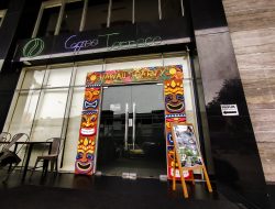 Nikmati Sensasi Hawaiian Party di Orchardz Gajah Mada