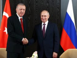 Erdogan, Putin Lakukan Pembicaraan Telepon Bahas Isu Ukraina dan Suriah