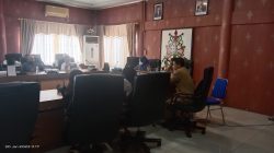 Bahas Kerjasama dan Publik di DPRD Kota Palangka Raya, Setwan Gelar Pertemuan dengan Pimpinan Media