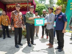 Sumbar Bantu LPHN untuk Menggerakan Perekonomian Masyarakat Kawasan Hutan