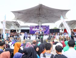 Libur Akhir Pekan, Gubernur Herman Deru dan KORMI Sumsel Olahraga Bareng Ribuan Warga OKU 