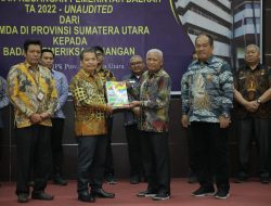 Bupati Asahan Serahkan LKPD 2022 kepada Kepala Perwakilan BPK Sumut