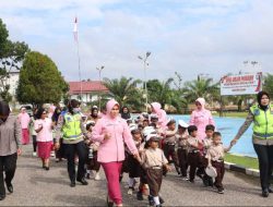 Polisi Sahabat Anak, Polres Sekadau Tanamkan Kecintaan Terhadap Polri