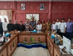 Bapemperda Bahas Dua Raperda Inisiatif DPRD Palangka Raya Bersama UPR