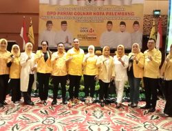 50 Bacaleg Terima Surat Tugas Fungsionaris, Golkar Kota Palembang Targetkan 2 Kursi Setiap Dapil