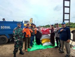 Tiga Dusun Terdampak Banjir di Kuala Mandor A Kabupaten Kubu Raya Terima Bantuan