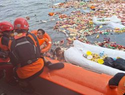 Kapal Pengangkut Sembako Tenggelam di Kayong Utara