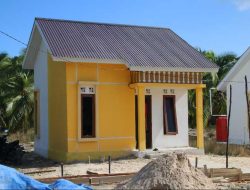 20 Bantuan Rumah Diserahkan kepada Masyarakat Terdampak Bencana Alam di Kabupaten Sambas