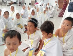 Anak Usia Dini di Sanggau Dilatih Mengikuti Manasik Haji