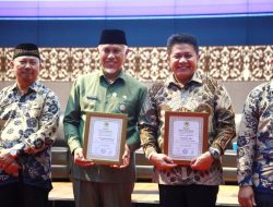 Herman Deru Terima Penghargaan Adhi Bhakti Tani Nelayan Maha Utama 