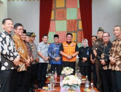 Terima SK Perpanjangan Pj Bupati OKU , Teddy Meilwansyah Bertekad Sukseskan GSMP Inisiasi Herman Deru