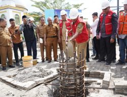 Bupati dan Wabup Asahan Letakkan Batu Pertama Pembangunan Menara Masjid Agung H. Achmad Bakrie Kisaran