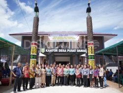 Bupati Sanggau Resmikan Kantor Desa Pusat Damai