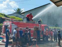 2 Ruko di Pasar Sekadau Kebakaran