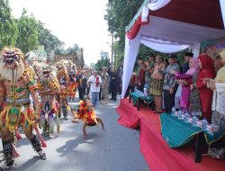 Parade PSBD Asahan Tampilkan Kesenian 14 Etnis, Ini Harapan Bupati Asahan