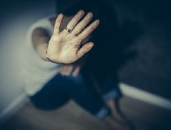 Bujuk Korban dengan Uang, Kakek di Trenggalek Cabuli Anak Tetangga