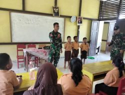 Satgas Pamtas Yonarmed 10/Bradjamusti Bantu Jadi Pengajar di Sekolah Perbatasan RI-Malaysia