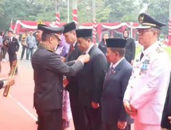Bupati Banyuasin Terima Pin Mas Dari Kapolri