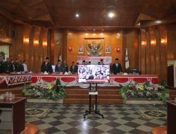 Dengarkan Pidato Kenegaraan Presiden, Bupati Asahan Ikuti Rapat Paripurna DPRD